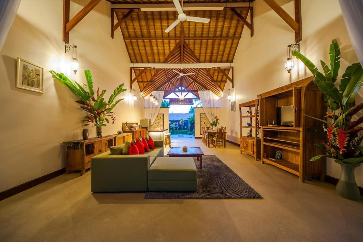 Luxury 3br Infinity Jungle View Aashaya Villa Ubud
