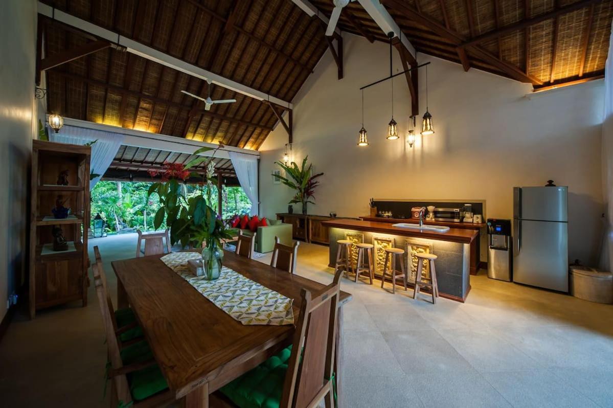 Luxury 3br Infinity Jungle View Aashaya Ubud