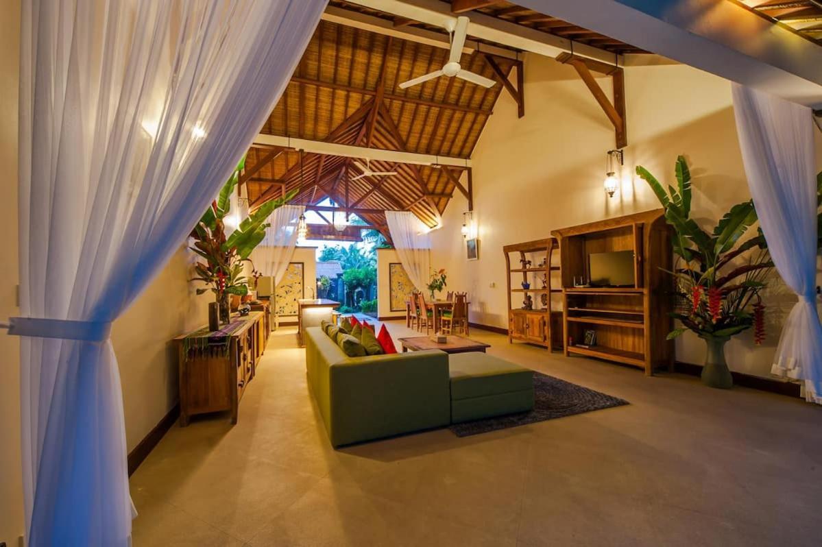 Luxury 3br Infinity Jungle View Aashaya Pousada